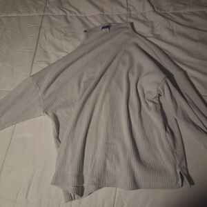 Old Navy Light Gray Ribbed Top